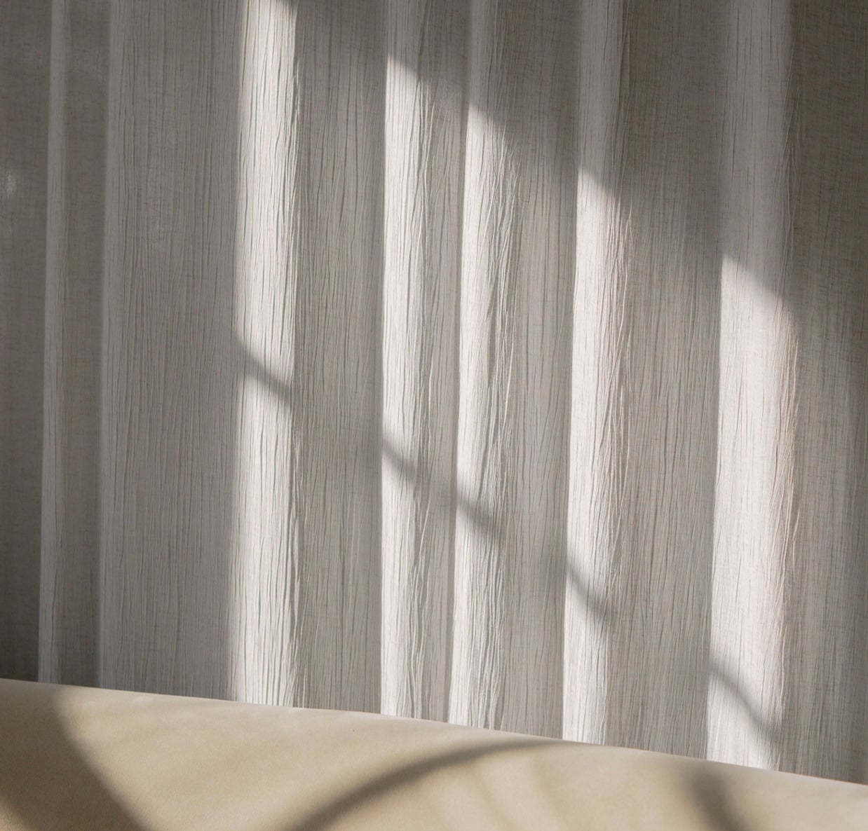 A Guide to Incorporating Lines in Interior Design